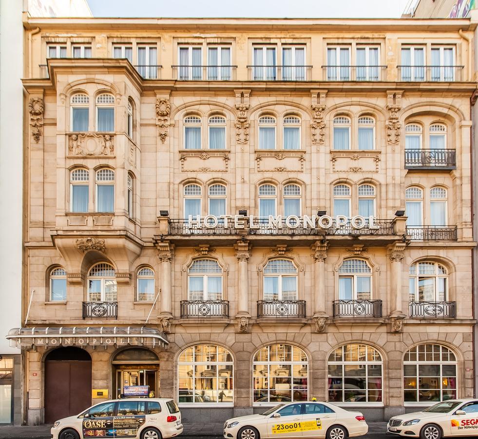 Hotel Monopol - Central Station Frankfurt am Main Exterior photo